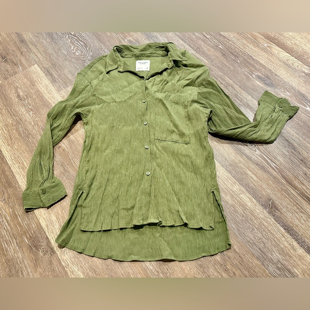 Abercrombie & Fitch Olive Green Button-Down Shirt